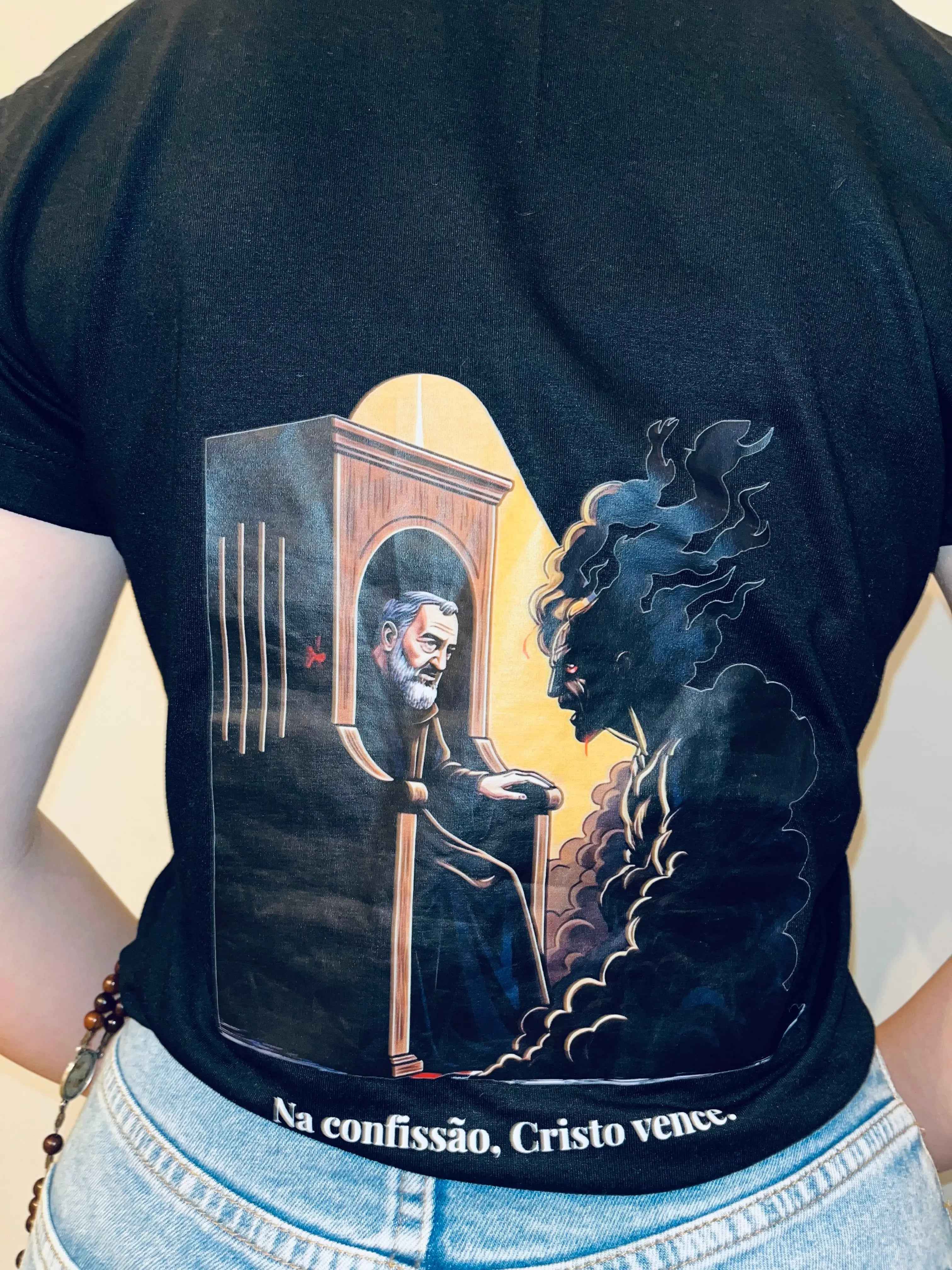 T-shirt Confessionário Padre Pio